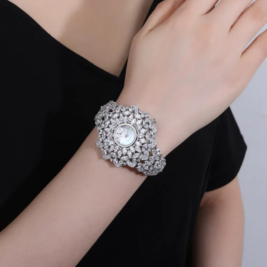 THE RUMI LUXE EDIT
